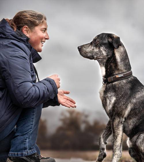 Claudia Kuntermann mit Hund