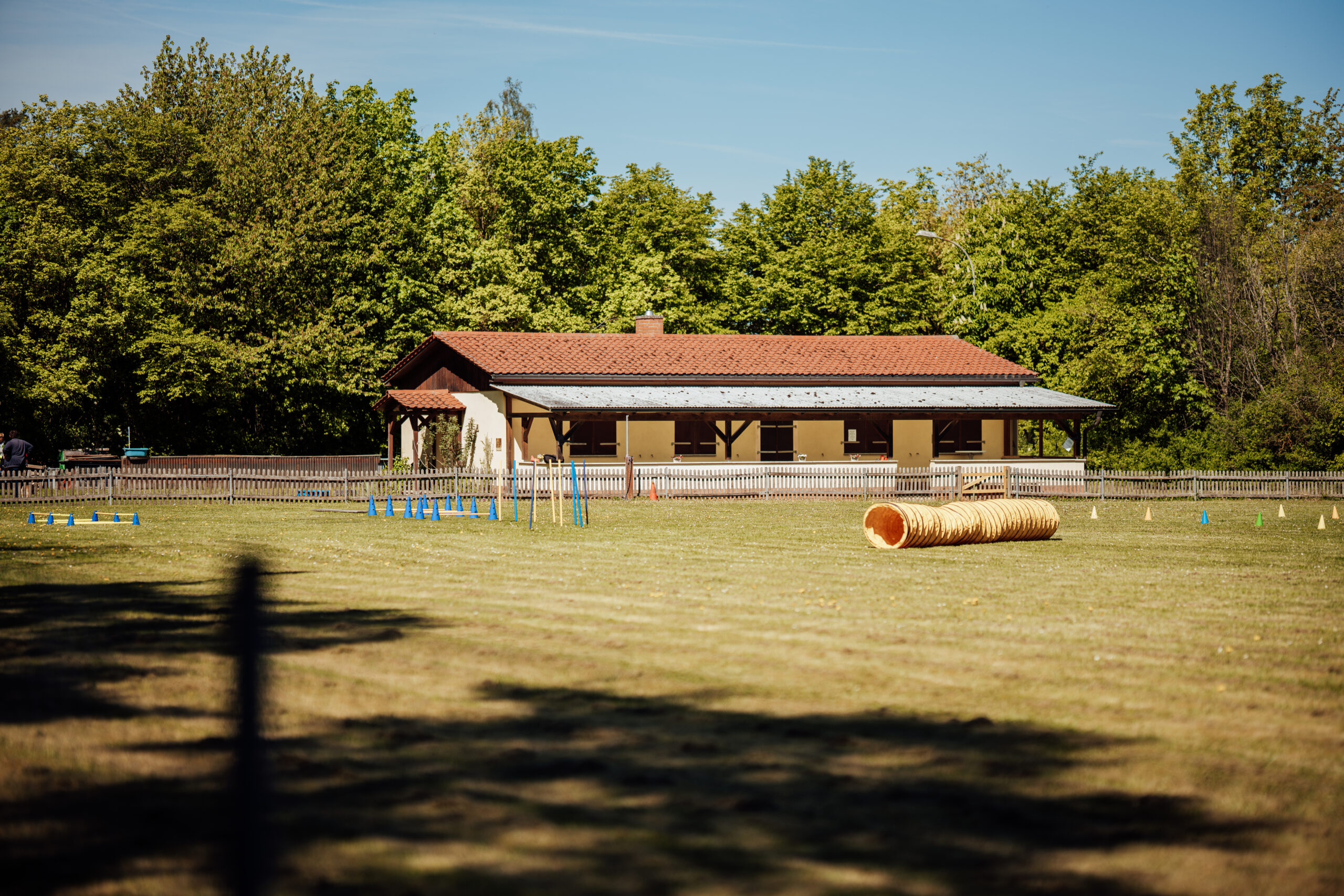 Am Samstag, den 26. September 2026, findet keine Hundeschule statt!